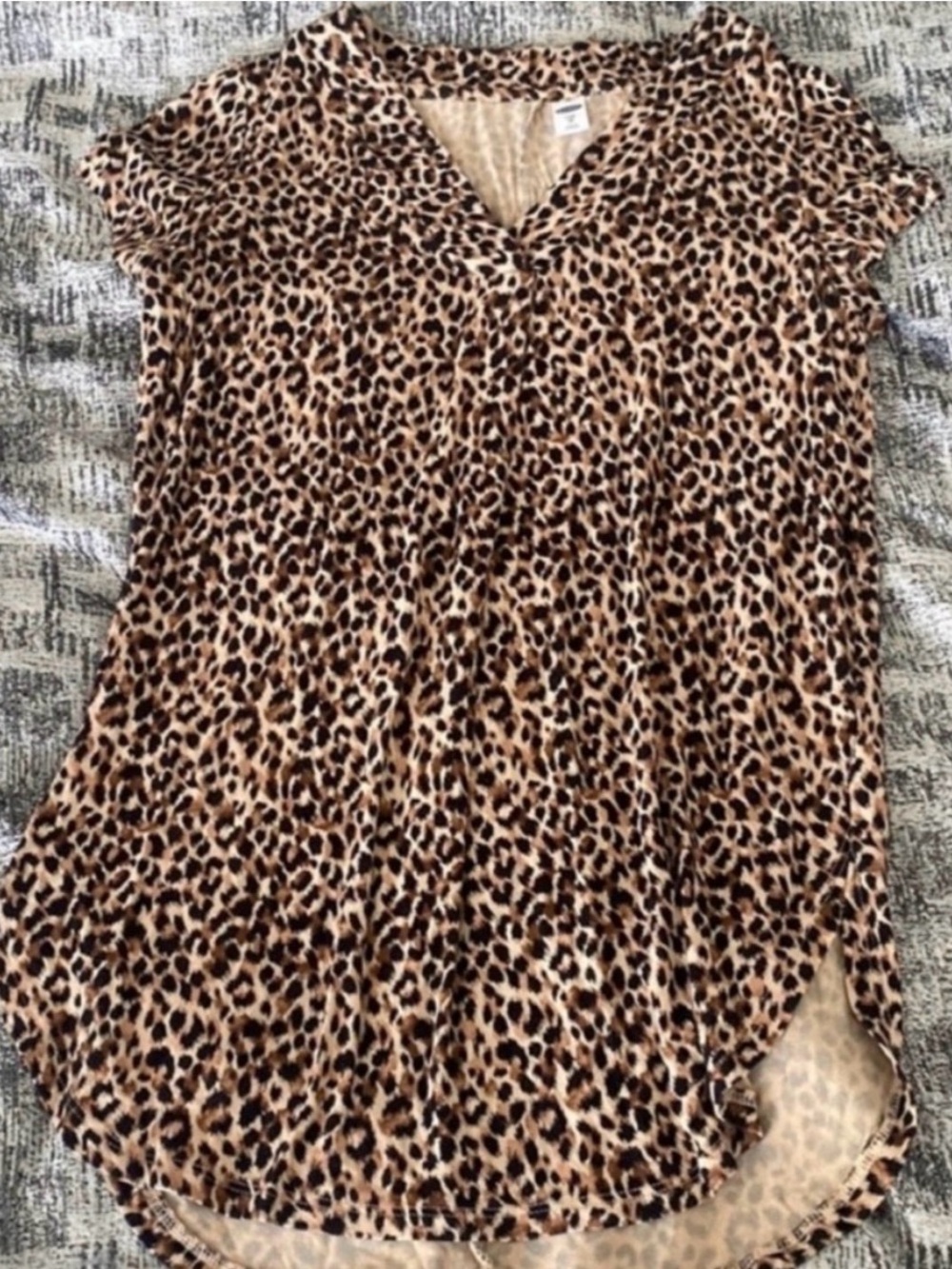 Old Navy Lux Leopard Print Shirt Size XS